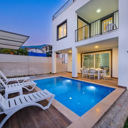 Riva 1 Villa *